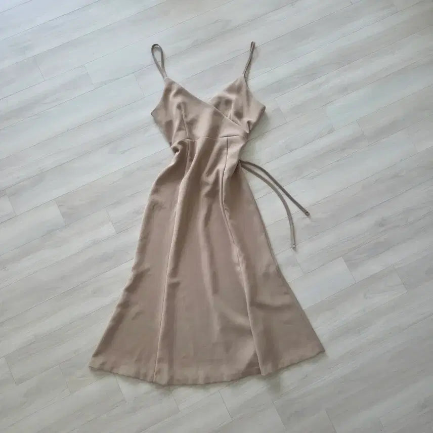 [BUNJANG] Beige Strap Long Dress Sleeveless Vest Style / 베이지 끈 롱 원피스 뷔스티에 나시 데이트룩