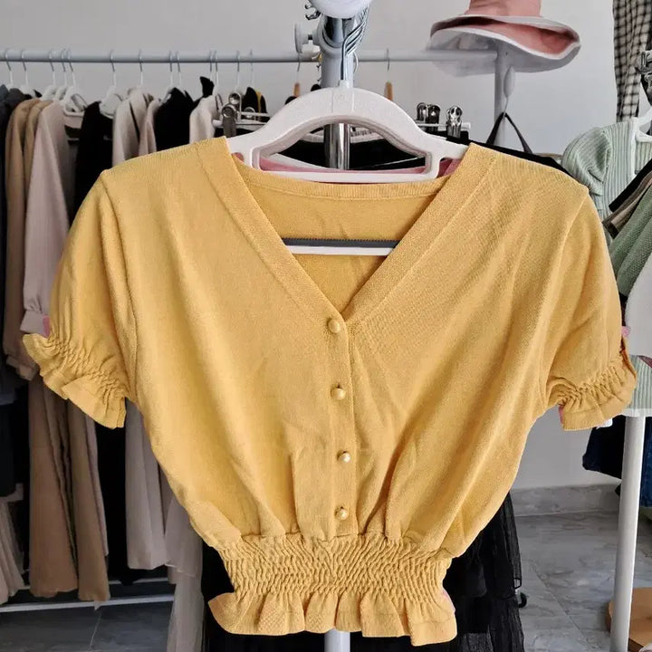 [BUNJANG] Shirring Blouse Knit Top / 셔링 블라우스 니트티 55까지 새옷