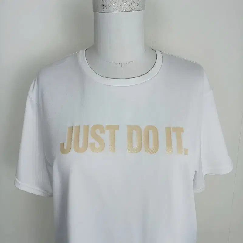 [BUNJANG] Nike Just Do It White Short Sleeve T-Shirt Women&
