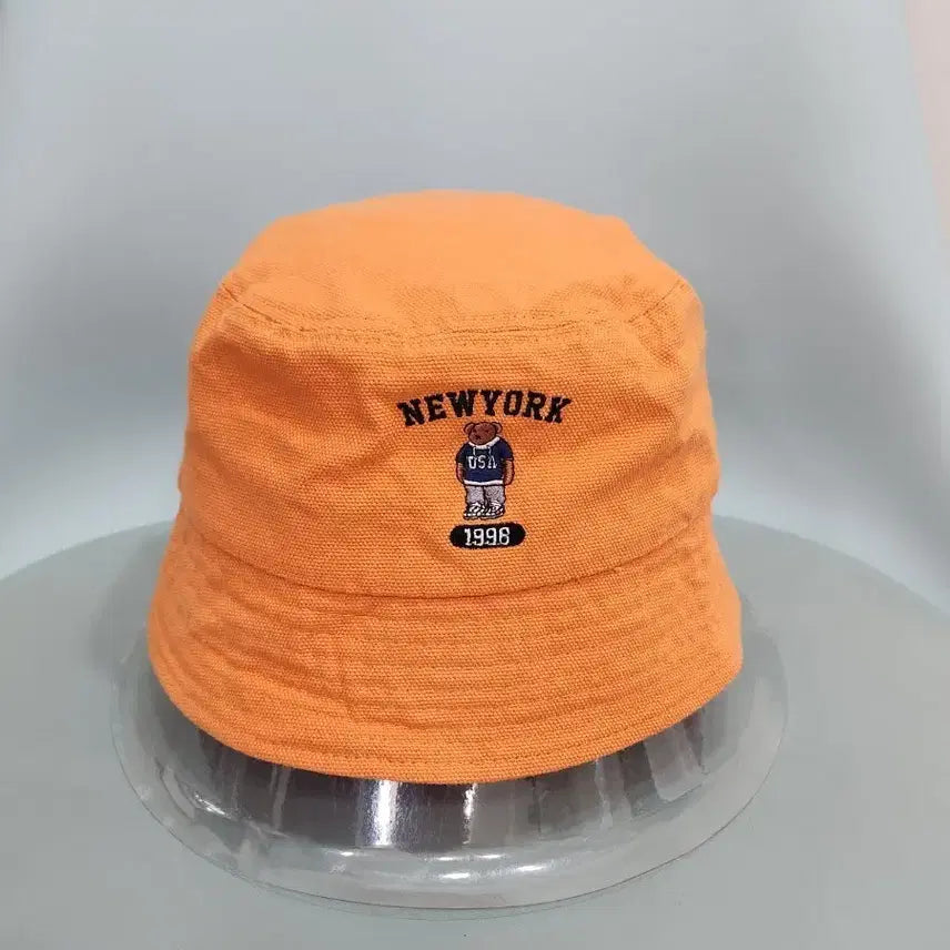 [BUNJANG] Millitage New York Bear Embroidery Bucket Hat Orange / 밀리티지 millitage 뉴욕 곰돌이 자수 버킷햇 벙거지모자 오렌지