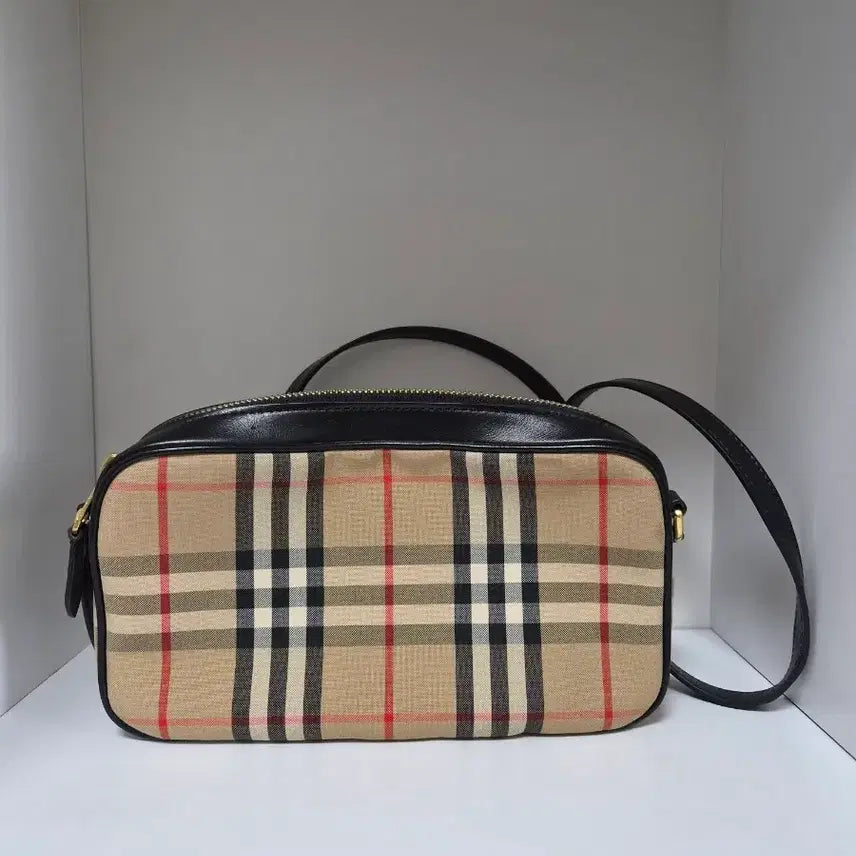 [BUNJANG] Burberry Crossbody Bag / 버버리 크로스백 (정품)