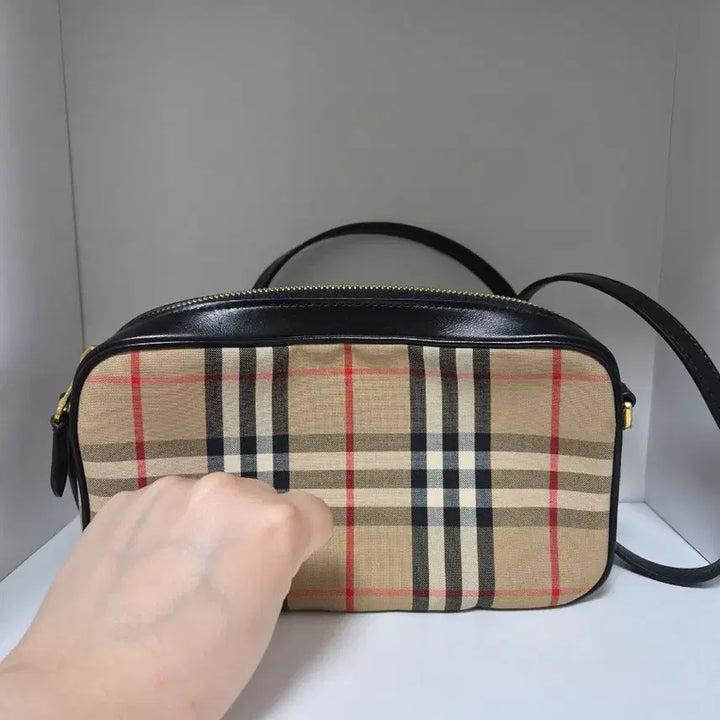 [BUNJANG] Burberry Crossbody Bag / 버버리 크로스백 (정품)