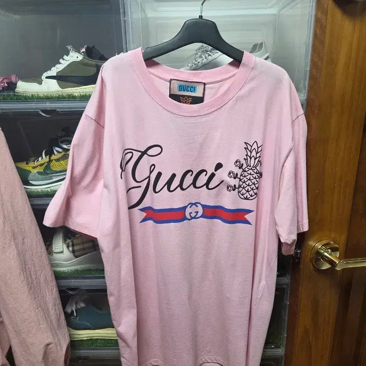 [BUNJANG] Gucci Pineapple Short Sleeve T-Shirt Pink / 구찌 핑크 파인애플 반팔 티셔츠