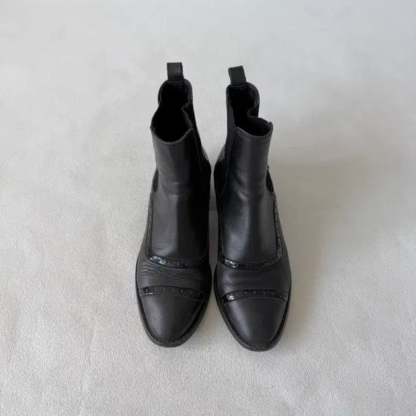 [BUNJANG] Massimo Dutti Leather Chelsea Boots EU37 / [EU37]마시모두띠(Massimo Dutti) 레더 첼시부츠(SPAIN