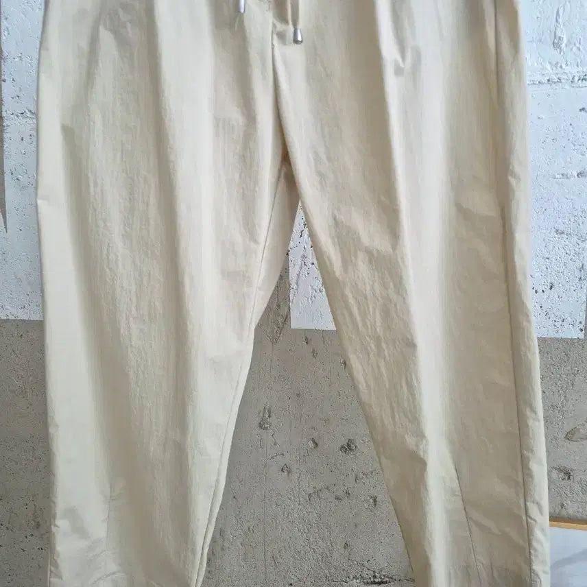 [BUNJANG] Poul &amp; Joe Relaxed Fit Baggy Pants Beige / 폴앤조이 시원 배기팬츠