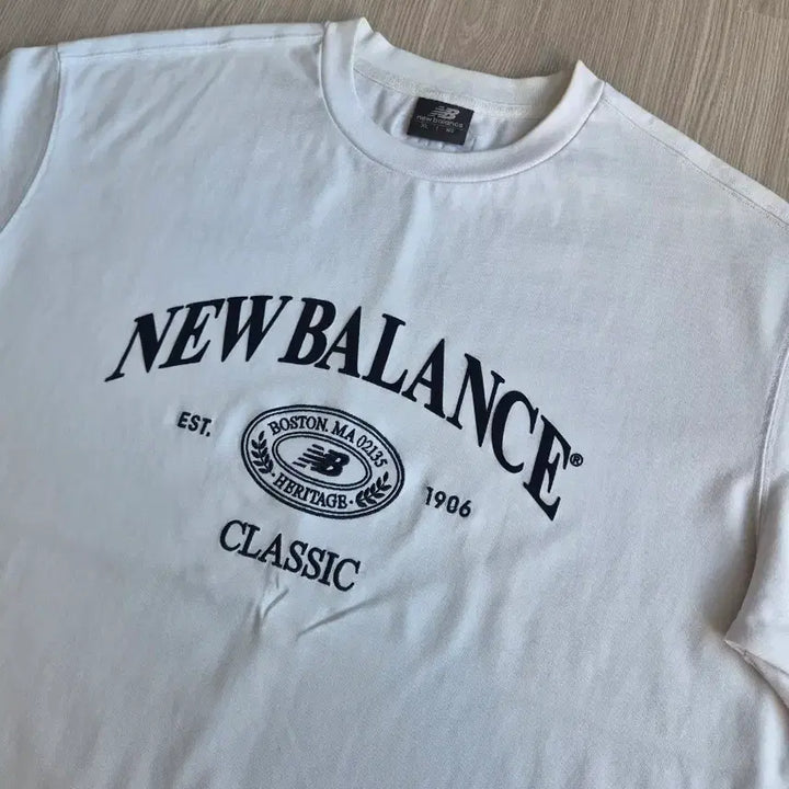 [BUNJANG] New Balance Heritage Short Sleeve T-Shirt White XL / XL 뉴발란스 헤리티지 반팔 티셔츠 화이트