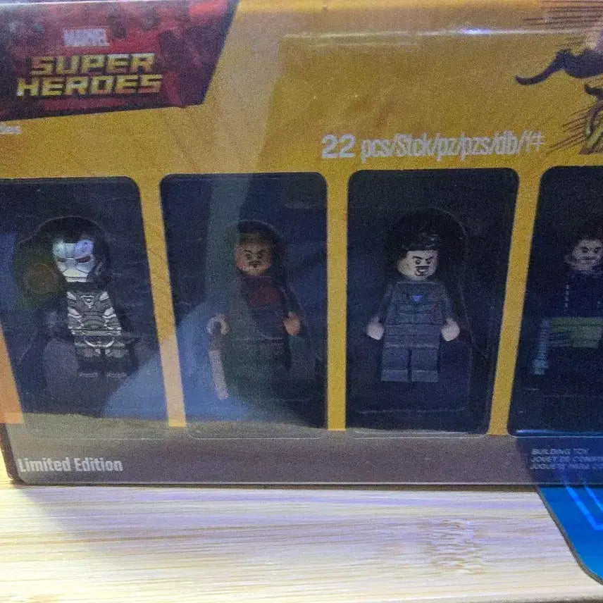 [BUNJANG] LEGO Marvel Avengers Limited Edition Minifigure Set / 레고 마블 어벤져스 미니피규어 한정판