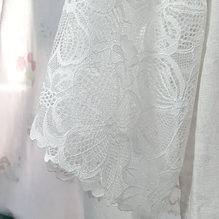 [BUNJANG] Doklasse Linen Lace Blouse / 일본)  도클라쎄   린넨  레이스  블라우스