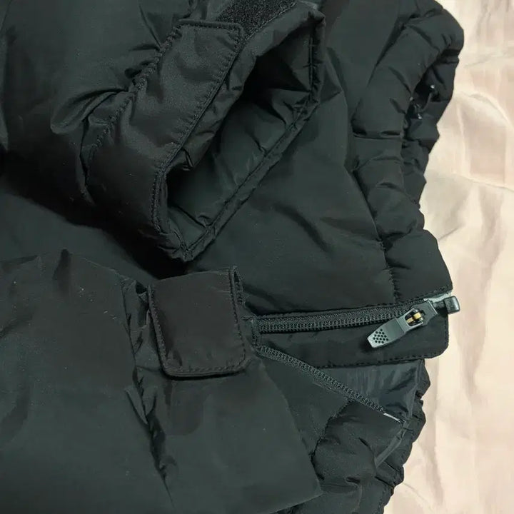 [BUNJANG] Dynafit Black Padded Jumper / 다이나핏 블랙 패딩 점퍼