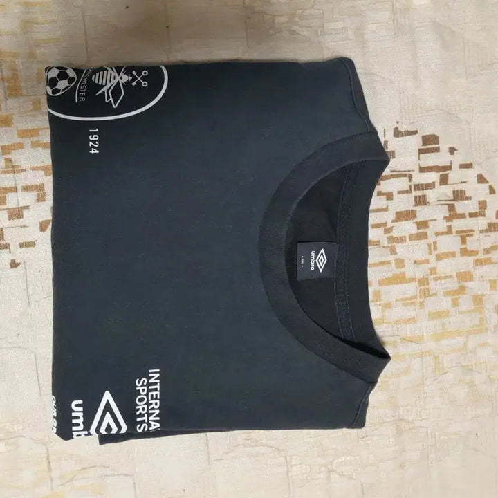 [BUNJANG] Umbro Black Oversized T-Shirt Size 105 / [빅사이즈] 엄브로 블랙 반팔 티셔츠 105