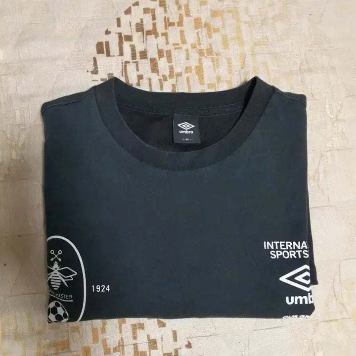 [BUNJANG] Umbro Black Oversized T-Shirt Size 105 / [빅사이즈] 엄브로 블랙 반팔 티셔츠 105