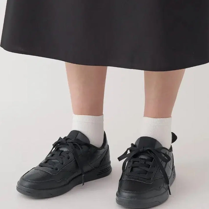 [BUNJANG] Muji x Reebok Sneakers White Size 245 / [새상품] 무인양품 x 리복 스니커즈 (정가 99,900원)