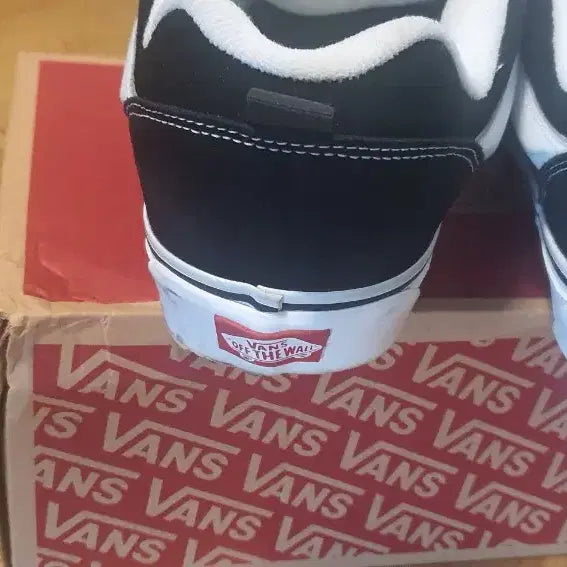 [BUNJANG] Vans Old Skool Black Shoes (290) / [290] 반스 뉴스쿨 블랙