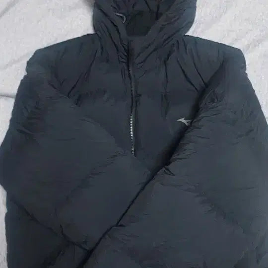 [BUNJANG] Mizuno Padded Jacket Black L (100) / 미즈노 패딩 (새상품)