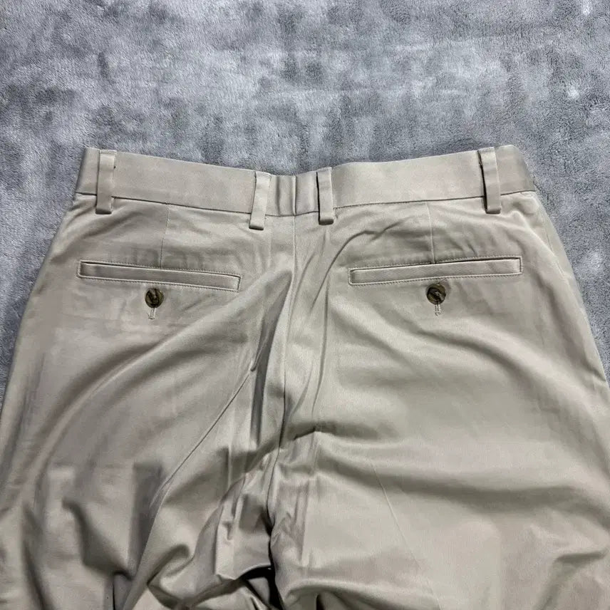 [BUNJANG] Brooks Brothers Stretch Milano Fit Chino Pants Ivory / 브룩스브라더스 스트레이치 밀라노핏 치노팬츠 아이보리 32/29