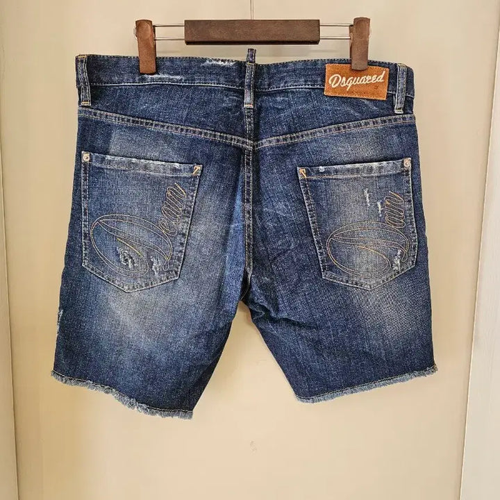 [BUNJANG] Dsquared2 Dean &amp; Dan Denim Shorts / [정품] 디스퀘어드 디퀘 딘앤댄 데님 반바지