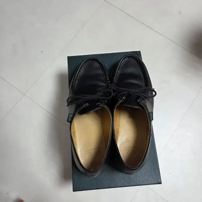 [SOLD OUT] 파라부트 미카엘 블랙 41