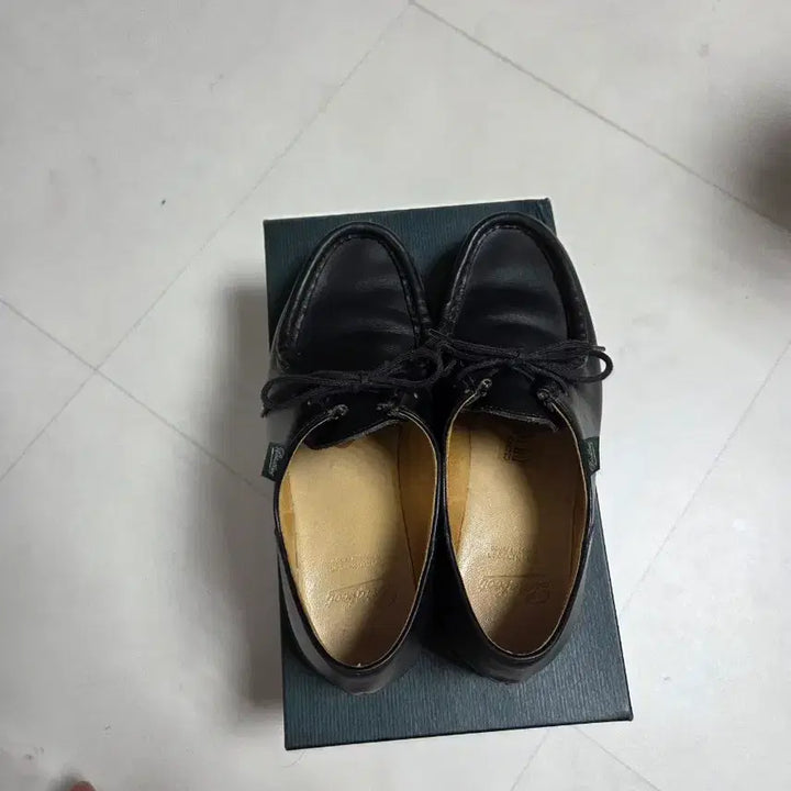 [SOLD OUT] 파라부트 미카엘 블랙 41