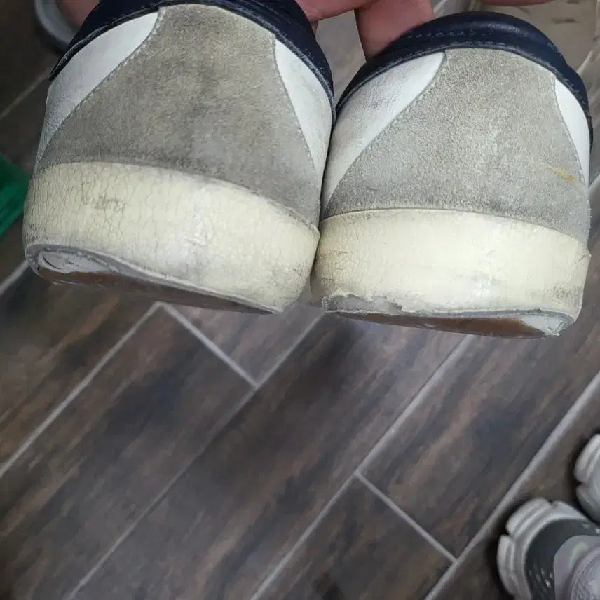 [BUNJANG] Golden Goose White Sneakers Size 44 / 골든구스 화이트 스니커즈 44사이즈