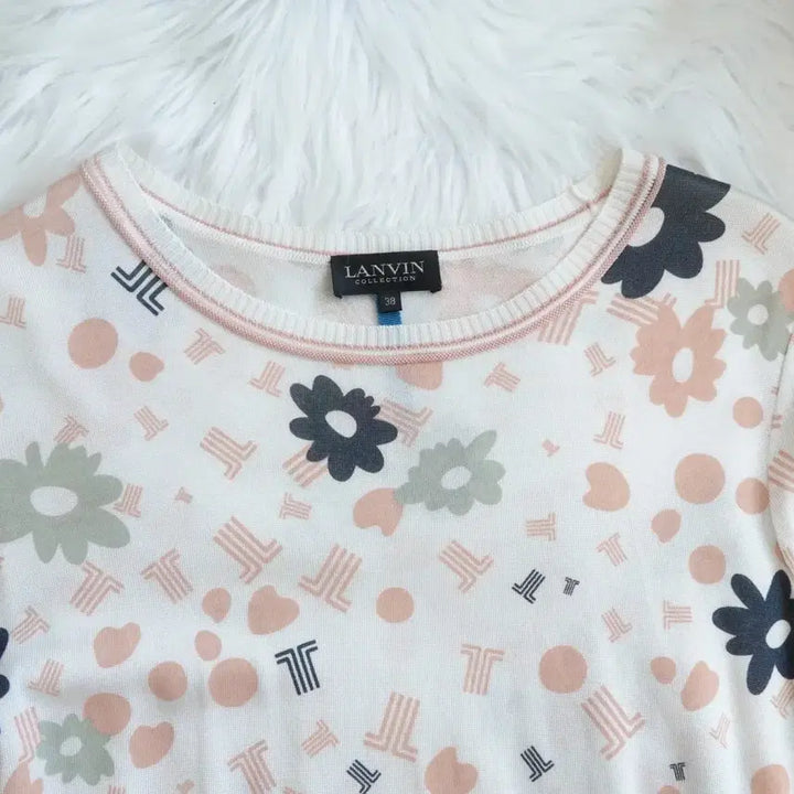 [BUNJANG] Lanvin Collection Flower Short Sleeve Knit / LANVIN 랑방 컬렉션 플라워 반팔 니트 2009