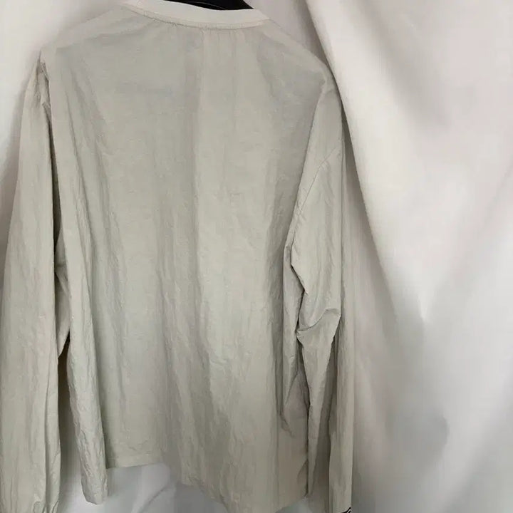 [BUNJANG] Umbro Woven Loose Fit Long Sleeve Sweatshirt / 엄브로 우븐 바스락 긴팔 맨투맨 110 오버핏 빈티지룩