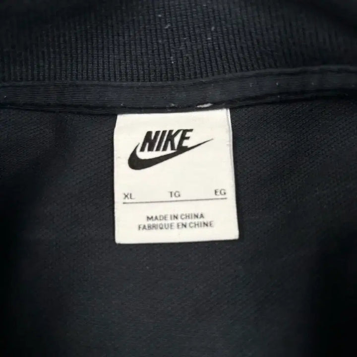 [BUNJANG] Nike New Black Collar Short Sleeve T-Shirt / 나이키 신형 블랙 카라 반팔티