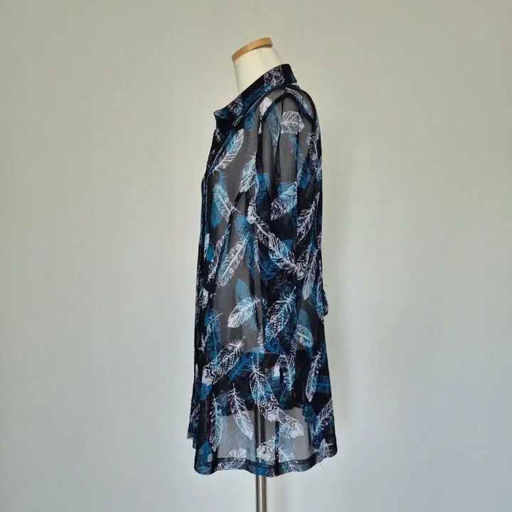 [BUNJANG] Blue Patterned Mesh Blouse / 블루 패턴 망사 블라우스