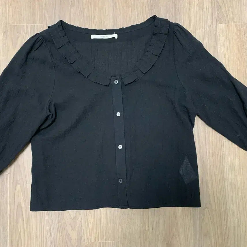 [BUNJANG] CodeU Ruffle Blouse Black / 코드유 러플 블라우스 블랙