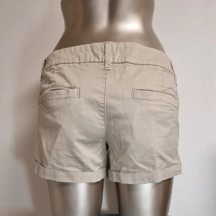 [BUNJANG] Eagle Beige Roll-up Cotton Spandex Short Pants Size 2 / 이글 베이지 롤업 카브라 면스판 숏팬츠 2사이즈 hb5