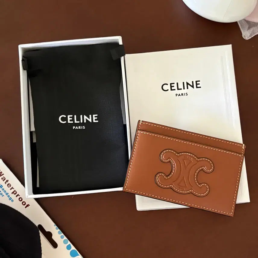 [BUNJANG] Celine Triomphe Card Wallet / S급 셀린느 트리오페 카드지갑