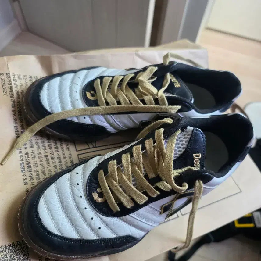 [BUNJANG] Desportivo Campinas 240 Football Boots / 데스포르치 캄피나스240