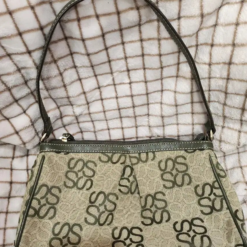 [BUNJANG] Sisley Pouch Shoulder Bag Green / 1243) 시슬리 파우치 숄더백