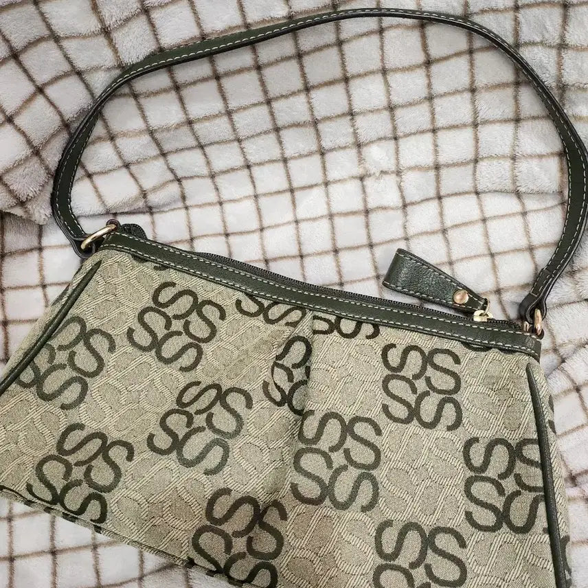[BUNJANG] Sisley Pouch Shoulder Bag Green / 1243) 시슬리 파우치 숄더백