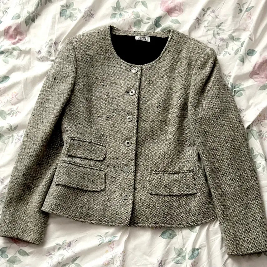 [BUNJANG] Gianni Versace Vintage Herringbone Lapel-less Tweed Jacket / 희귀/상태최상) 잔니 베르사체 빈티지 헤링본 노카라 트위드 자켓