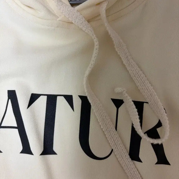 [BUNJANG] Satur Ivory Hoodie / 세터 SATUR 아이보리 후드티