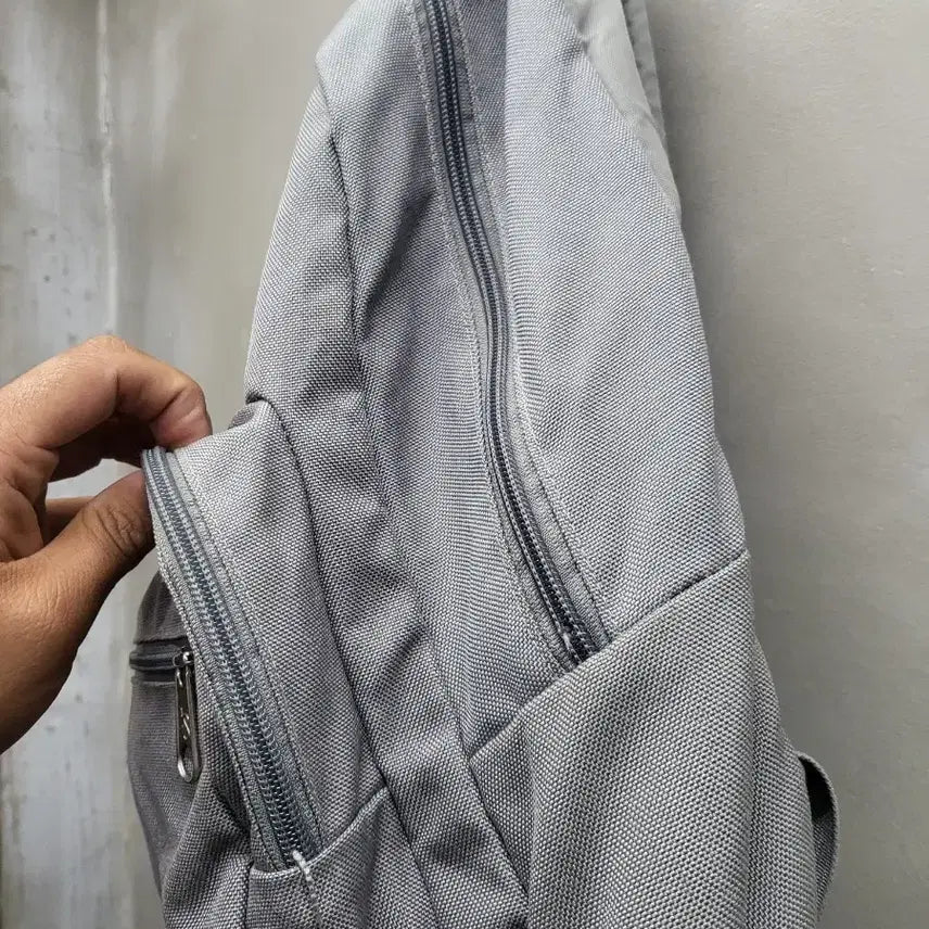 [BUNJANG] JanSport Grey Backpack / 잔스포츠 회색 백팩 가방