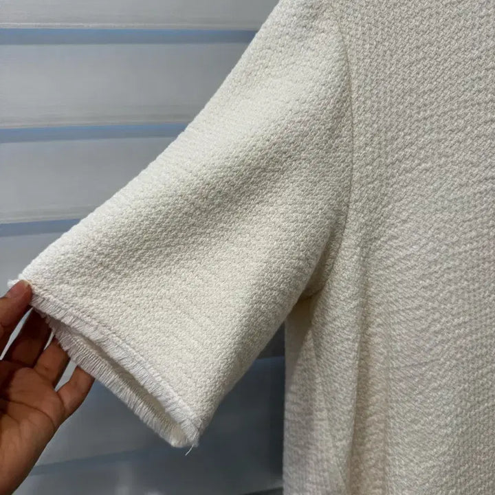 [BUNJANG] The Cashmere Ivory Tweed Short-Sleeve Top (New) / 더캐시미어 아이보리 트위드 반팔 탑 새상품