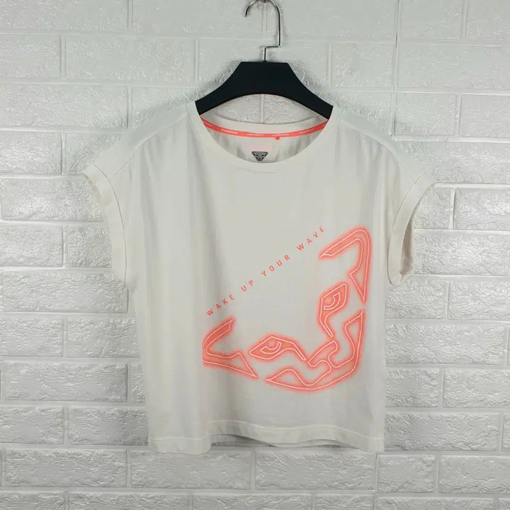 [BUNJANG] Dynafit Neon Graphic Short Sleeve T-Shirt / [90]다이나핏 네온그래픽 반팔티