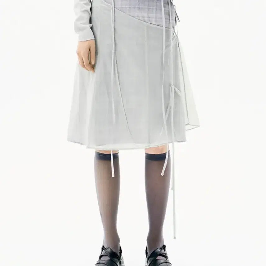 [BUNJANG] Ojos Layered Strap Flare Skirt / 오호스 레이어드 스트랩 플레어 스커트