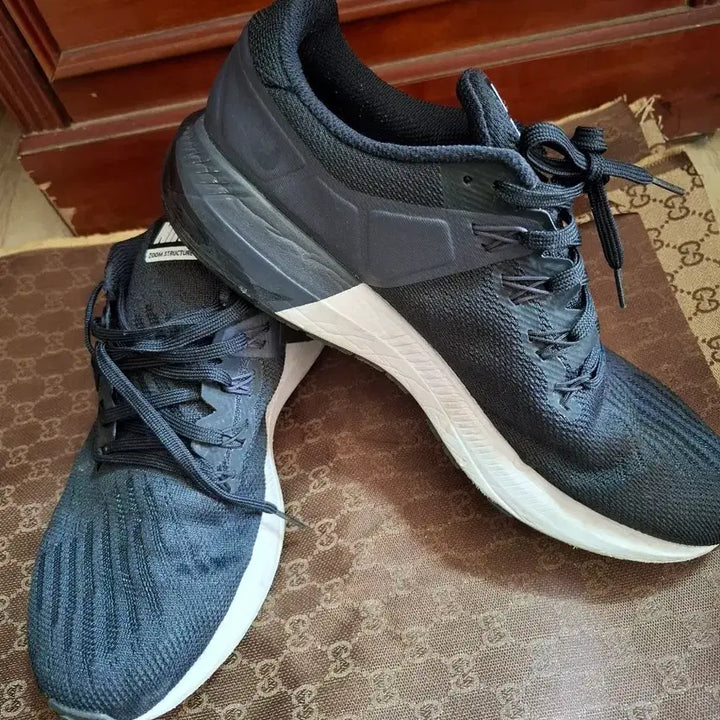 [BUNJANG] Nike Running Sneakers (Size 280) / 나이키 러닝 스니커즈 280