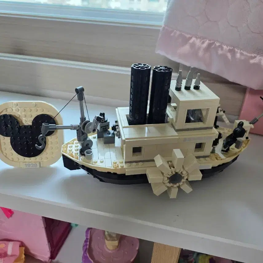 [BUNJANG] LEGO Ideas Steamboat Willie 21317 / 레고 미키마우스 증기선 윌리 21317