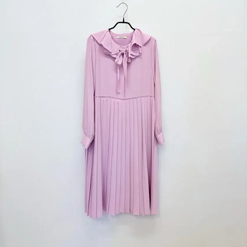 [BUNJANG] BEAMUSE MANSION Frill Collar Pleats Long Dress / 비뮤즈맨션 프릴카라 플리츠 원피스