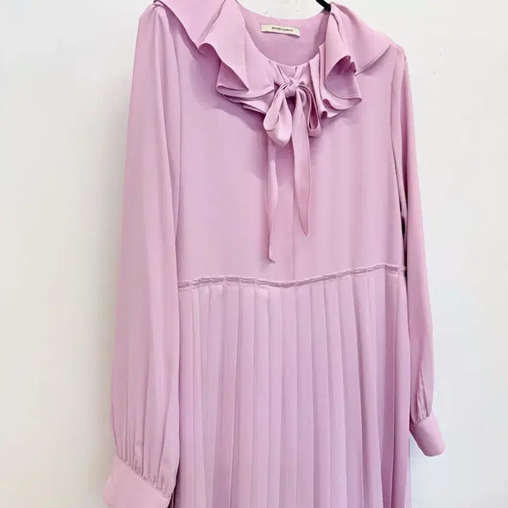 [BUNJANG] BEAMUSE MANSION Frill Collar Pleats Long Dress / 비뮤즈맨션 프릴카라 플리츠 원피스