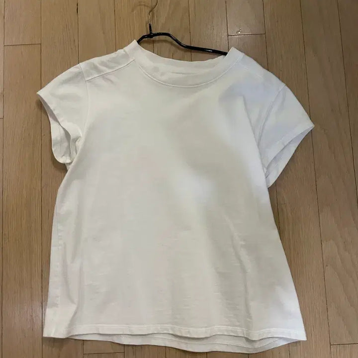 [BUNJANG] Mundal Eve White Cotton Short Sleeve T-Shirt / 문달 Eve 화이트 코튼 반팔 티셔츠