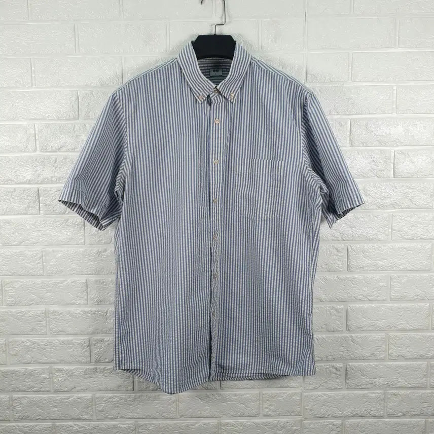[BUNJANG] Uniqlo Seersucker Short Sleeve Shirt / [100]유니클로 시어서커 반팔셔츠
