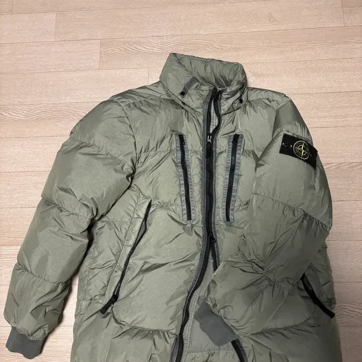 [BUNJANG] Stone Island Crinkle Reps Padded Jacket Size 100 / 스톤아일랜드 크링클랩스 패딩 100