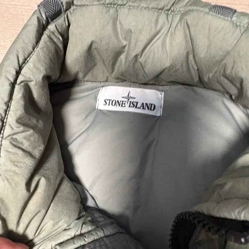 [BUNJANG] Stone Island Crinkle Reps Padded Jacket Size 100 / 스톤아일랜드 크링클랩스 패딩 100