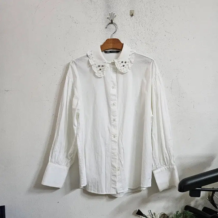 [BUNJANG] Zara Lace Collar White Shirt / 자라 레이스 카라 화이트 셔츠