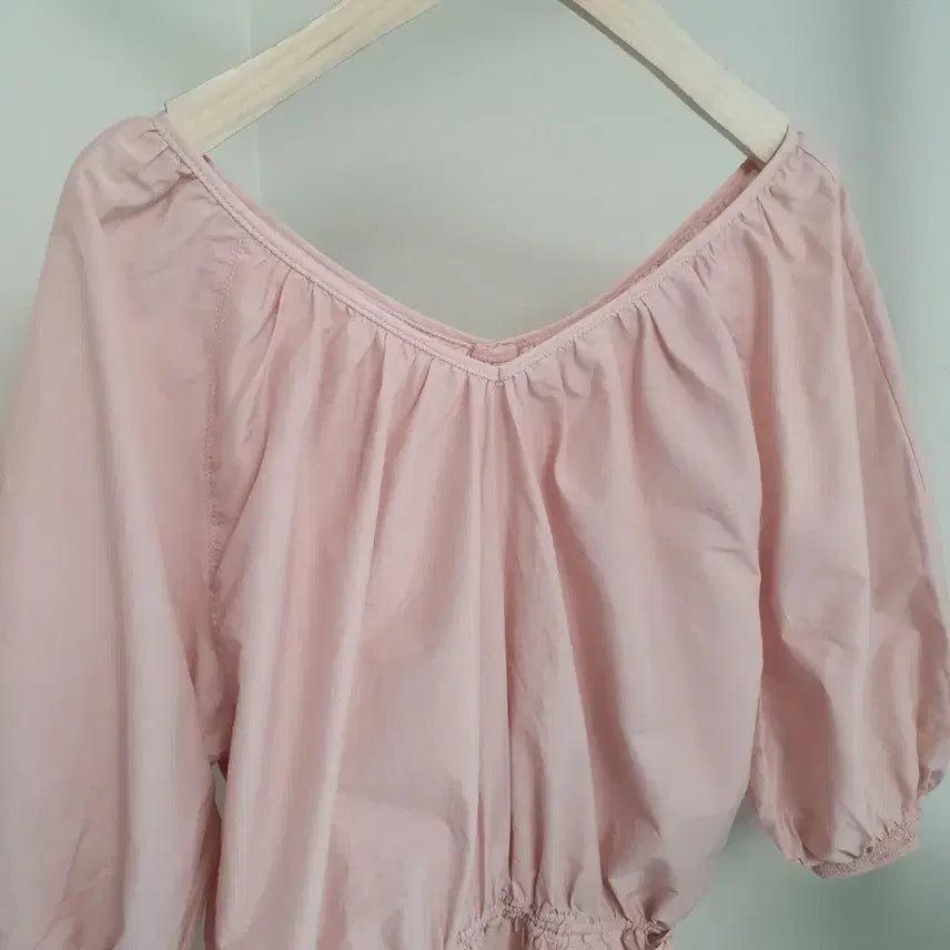 [BUNJANG] System V-Neck Puff Sleeve Blouse / 한섬시스템 v넥 퍼프소매 블라우스