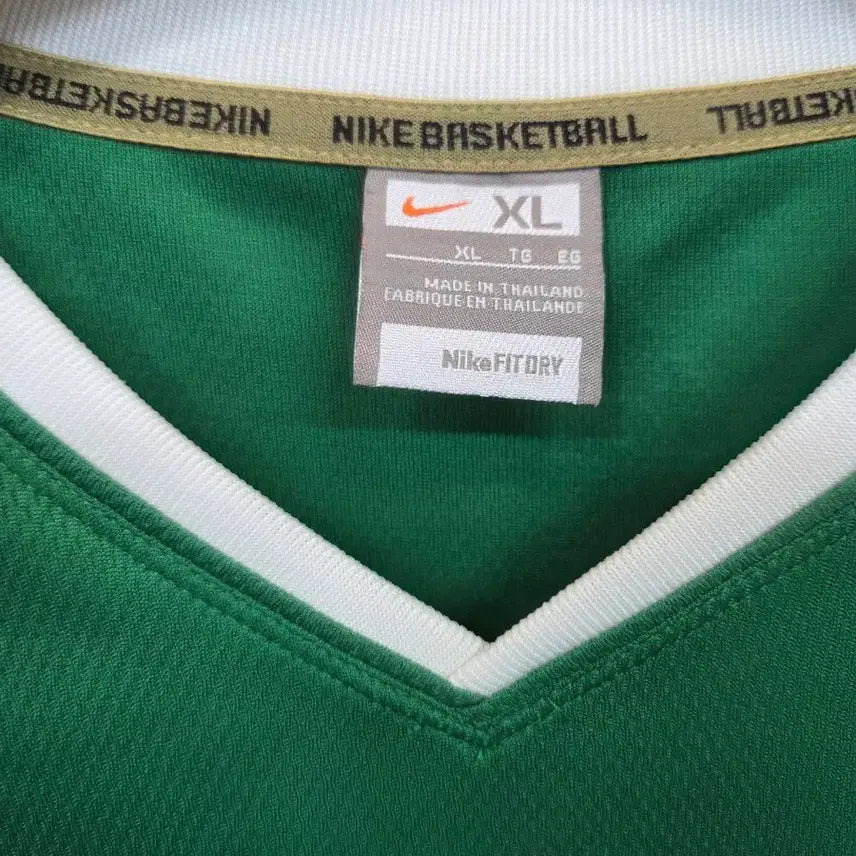 [BUNJANG] Nike Old School Basketball Mesh V-Neck Sleeveless Top L/XL / 나이키 올드스쿨 바스켓볼 메쉬 브이넥 민소매나시 L xl
